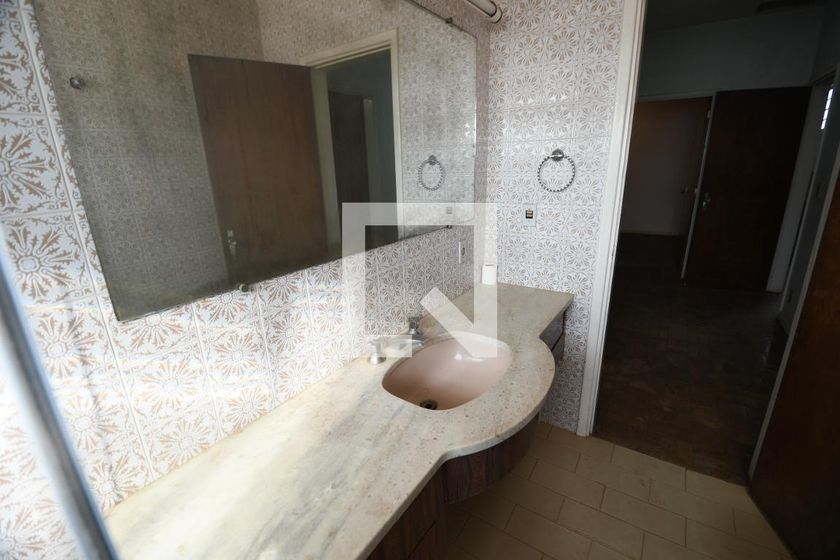Casa à Venda - Taquaral, 5 Quartos,  370 m2 em , Campinas - sp | SoloBR