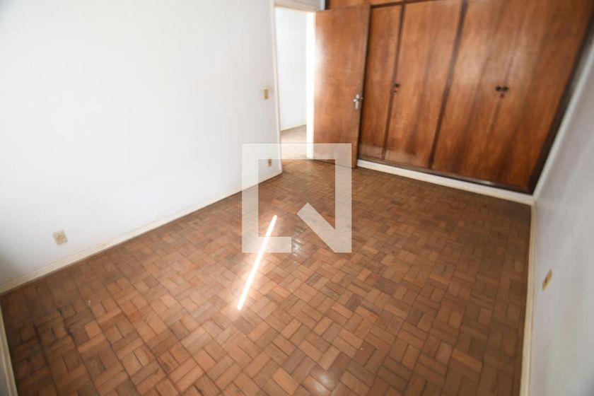 Casa à Venda - Taquaral, 5 Quartos,  370 m2 em , Campinas - sp | SoloBR