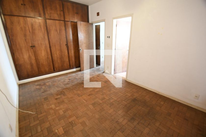 Casa à Venda - Taquaral, 5 Quartos,  370 m2 em , Campinas - sp | SoloBR