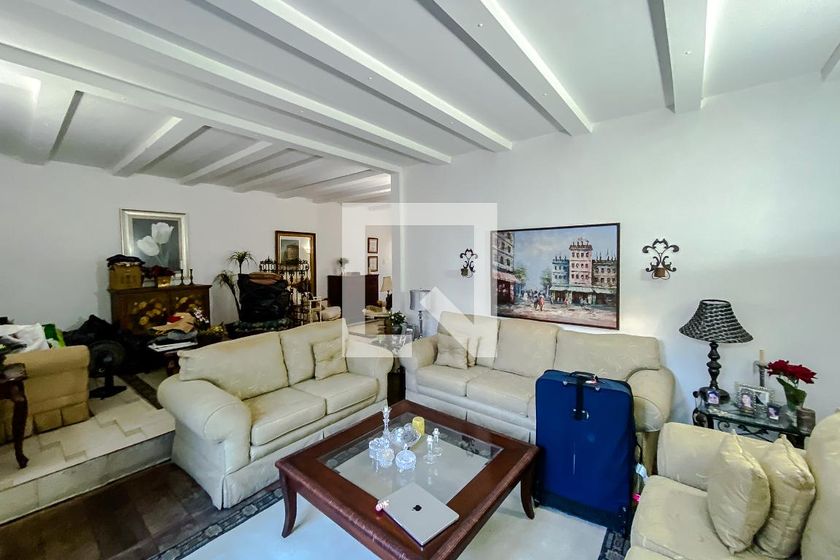 Casa, 5 quartos, 350 m² - Foto 1