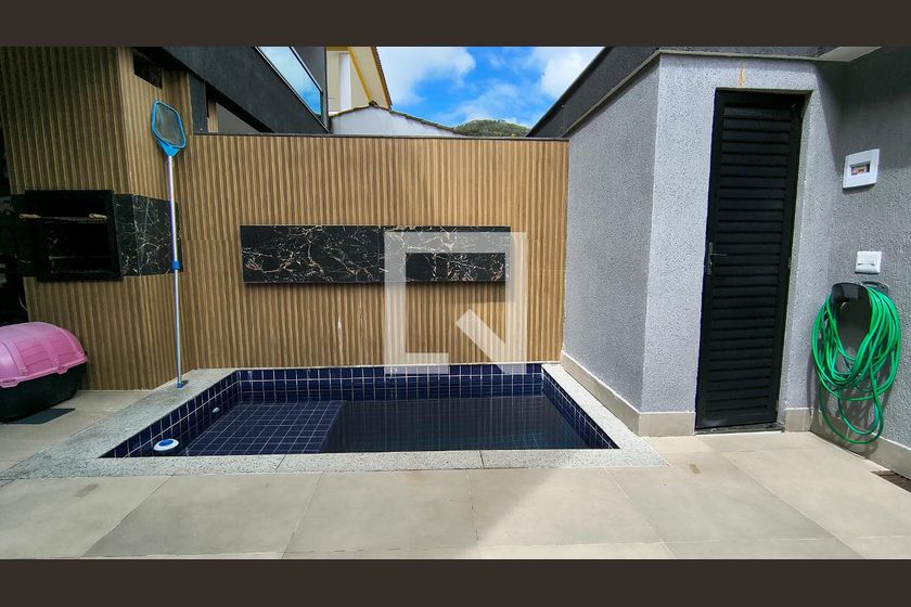 Casa, 3 quartos, 196 m² - Foto 53