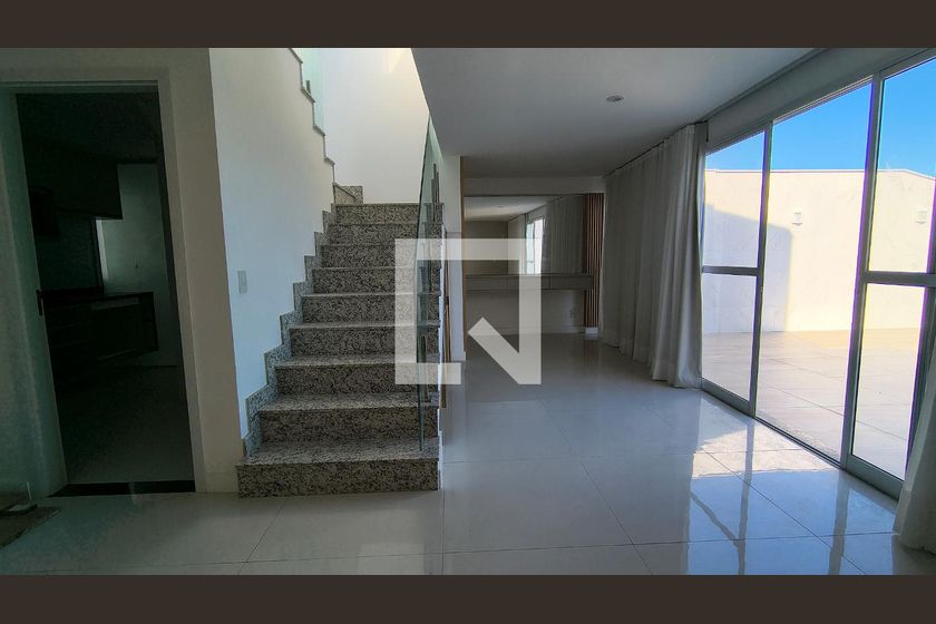 Apartamento, 3 quartos, 328 m² - Foto 2