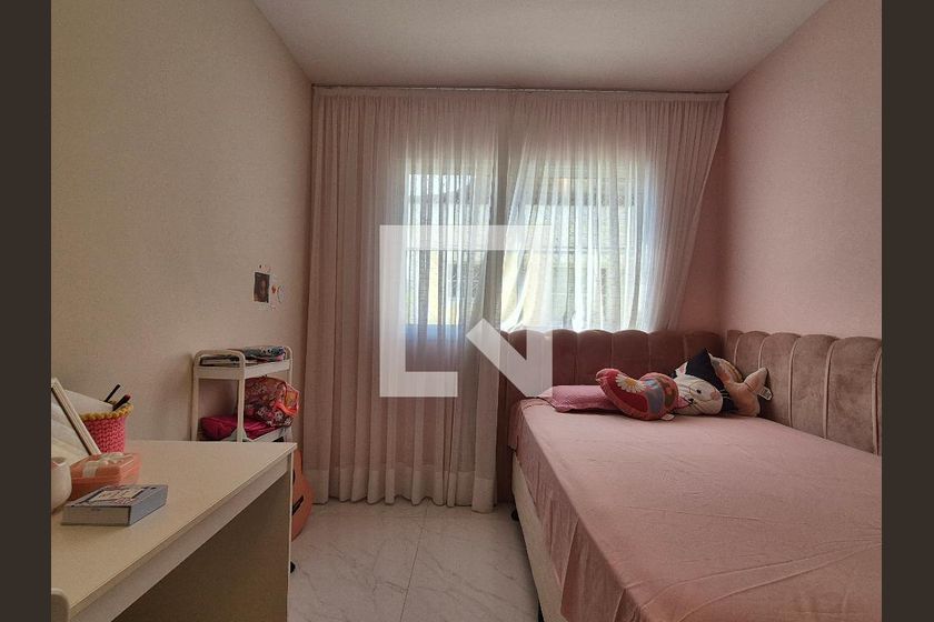 Casa, 3 quartos, 200 m² - Foto 25