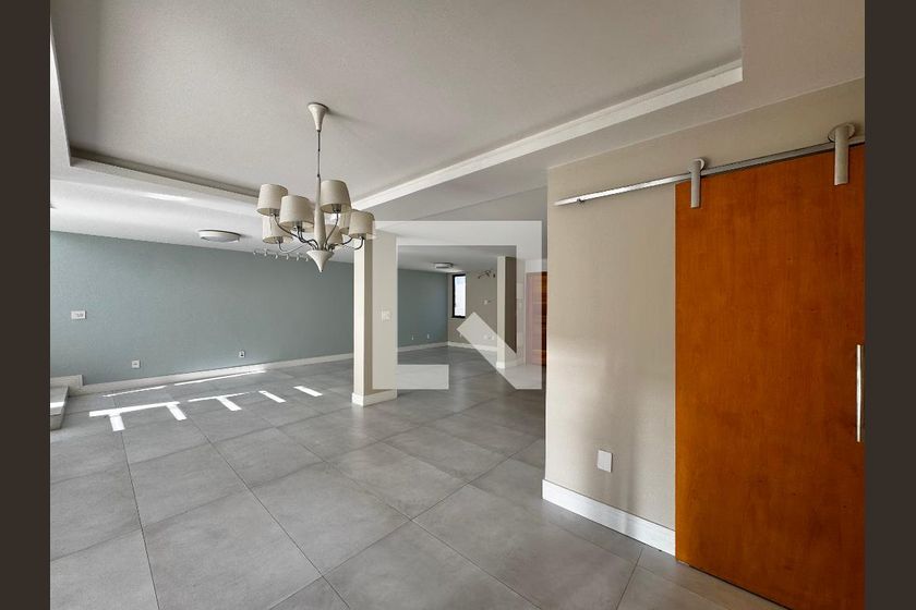 Casa, 3 quartos, 300 m² - Foto 2