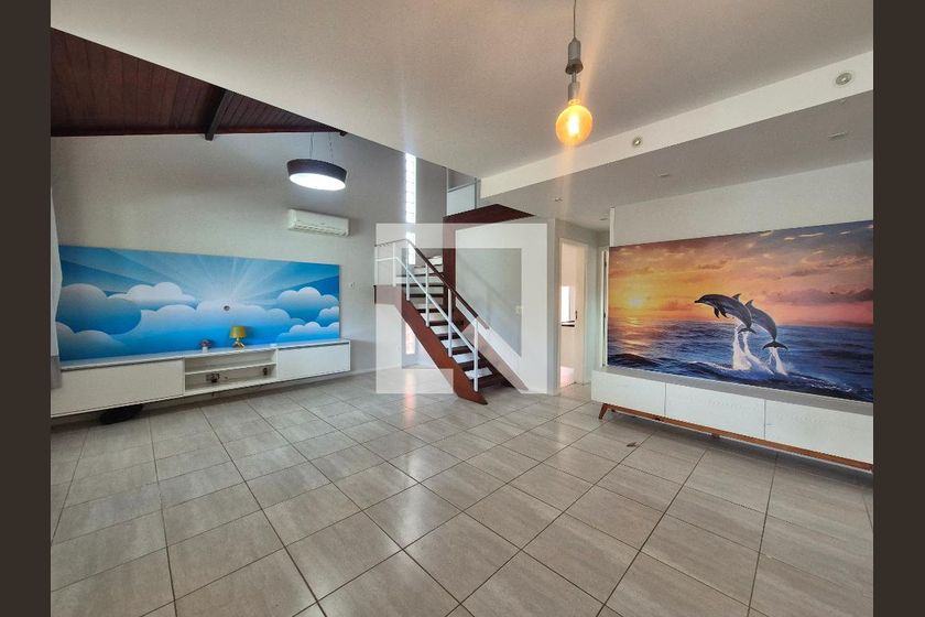Casa, 4 quartos, 122 m² - Foto 1