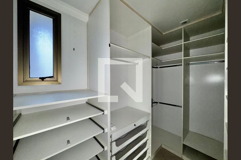 Apartamento, 4 quartos, 247 m² - Foto 35