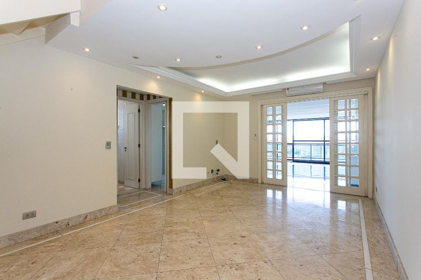 Apartamento, 3 quartos, 140 m² - Foto 1
