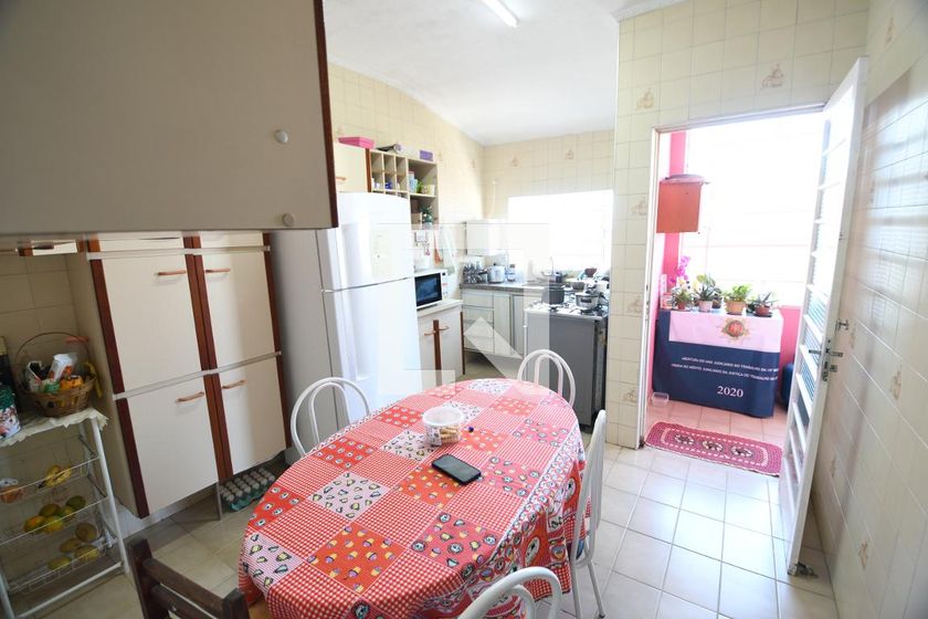 Casa à Venda - Jardim Chapadão, 3 Quartos,  250 m2 em , Campinas - sp | SoloBR