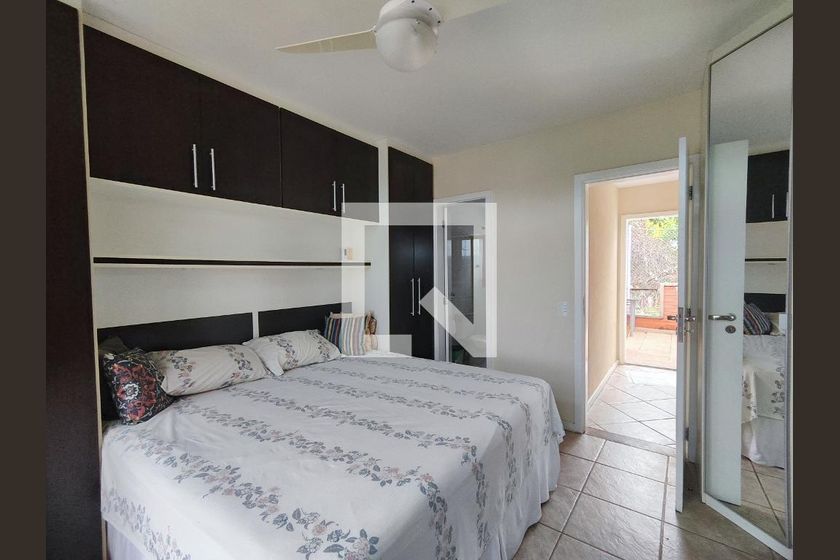 Casa, 3 quartos, 220 m² - Foto 35