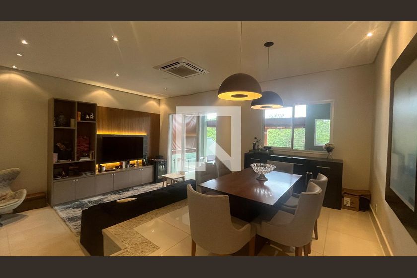 Casa à Venda - Lot. Alphaville Campinas, 5 Quartos,  300 m2 em , Campinas - sp | SoloBR