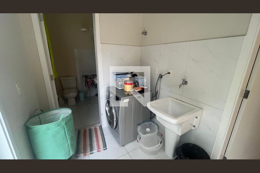 Casa à Venda - Lot. Alphaville Campinas, 5 Quartos,  300 m2 em , Campinas - sp | SoloBR