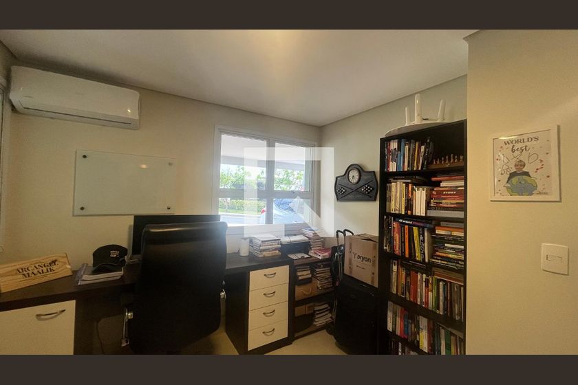 Casa à Venda - Lot. Alphaville Campinas, 5 Quartos,  300 m2 em , Campinas - sp | SoloBR