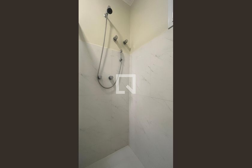 Casa à Venda - Lot. Alphaville Campinas, 5 Quartos,  300 m2 em , Campinas - sp | SoloBR