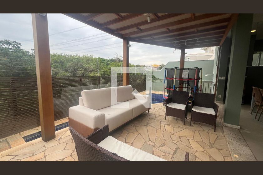 Casa à Venda - Lot. Alphaville Campinas, 5 Quartos,  300 m2 em , Campinas - sp | SoloBR