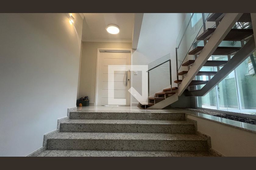 Casa à Venda - Lot. Alphaville Campinas, 5 Quartos,  300 m2 em , Campinas - sp | SoloBR