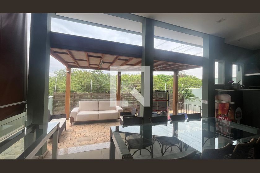 Casa à Venda - Lot. Alphaville Campinas, 5 Quartos,  300 m2 em , Campinas - sp | SoloBR