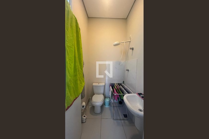 Casa à Venda - Lot. Alphaville Campinas, 5 Quartos,  300 m2 em , Campinas - sp | SoloBR
