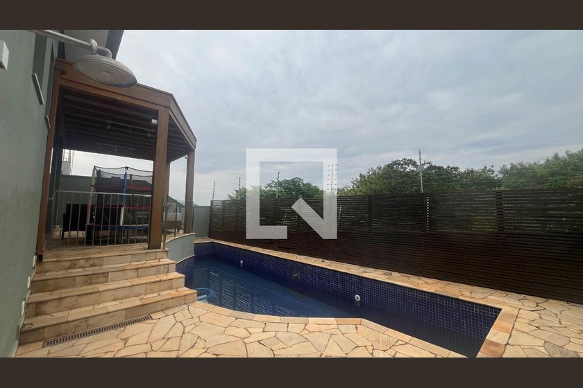 Casa à Venda - Lot. Alphaville Campinas, 5 Quartos,  300 m2 em , Campinas - sp | SoloBR