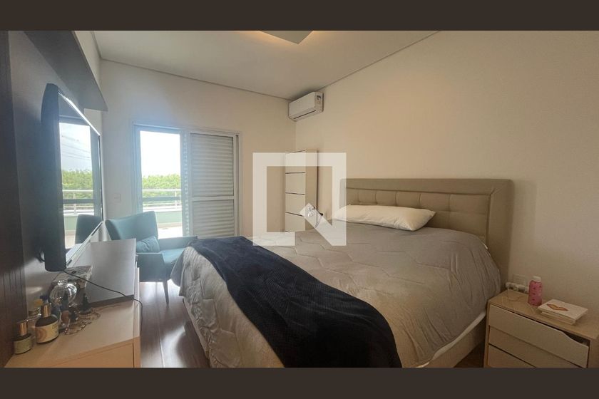 Casa à Venda - Lot. Alphaville Campinas, 5 Quartos,  300 m2 em , Campinas - sp | SoloBR