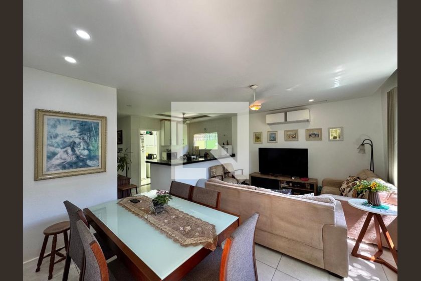 Casa, 4 quartos, 150 m² - Foto 1