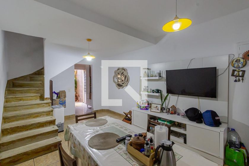 Casa, 2 quartos, 66 m² - Foto 1