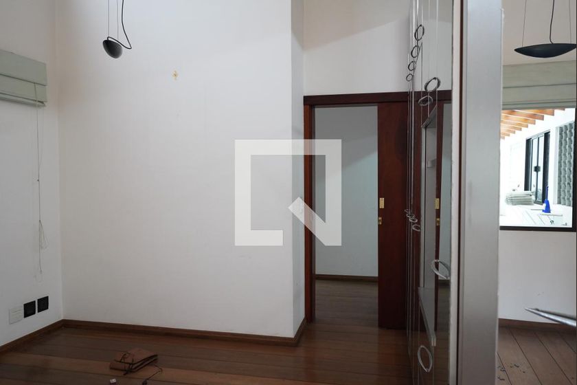 Casa, 5 quartos, 320 m² - Foto 49