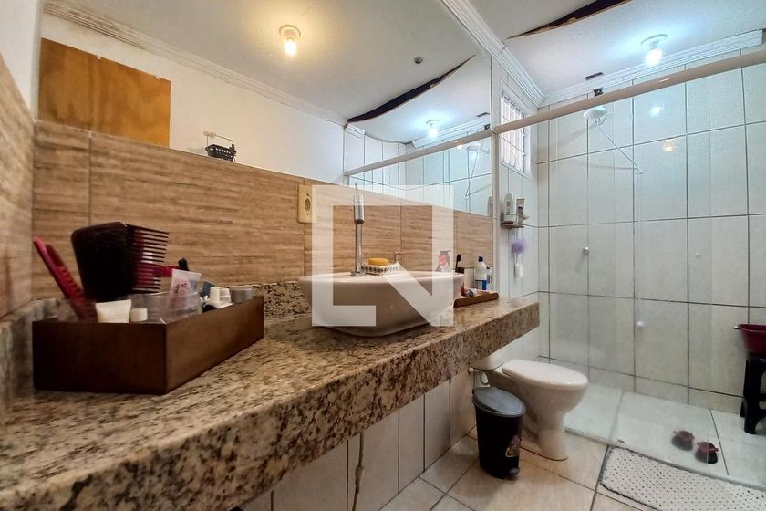 Casa à Venda - Jardim do Lago, 4 Quartos,  364 m2 em , Campinas - sp | SoloBR