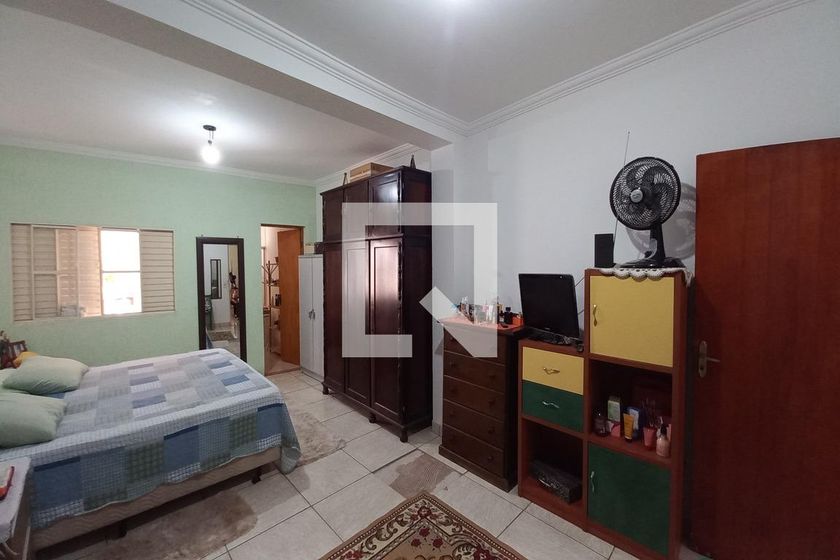 Casa à Venda - Jardim do Lago, 4 Quartos,  364 m2 em , Campinas - sp | SoloBR