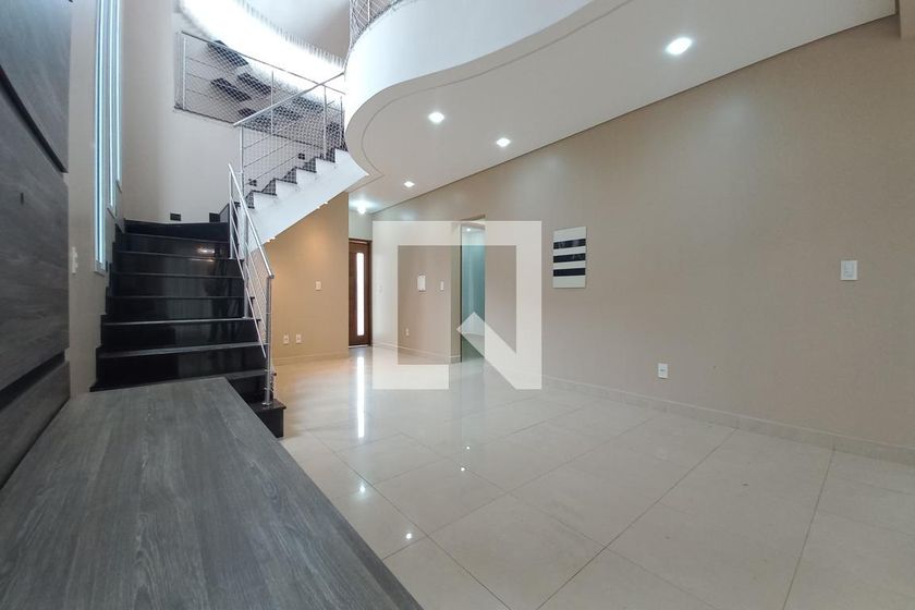 Casa à Venda - Swiss Park, 3 Quartos,  248 m2 em , Campinas - sp | SoloBR