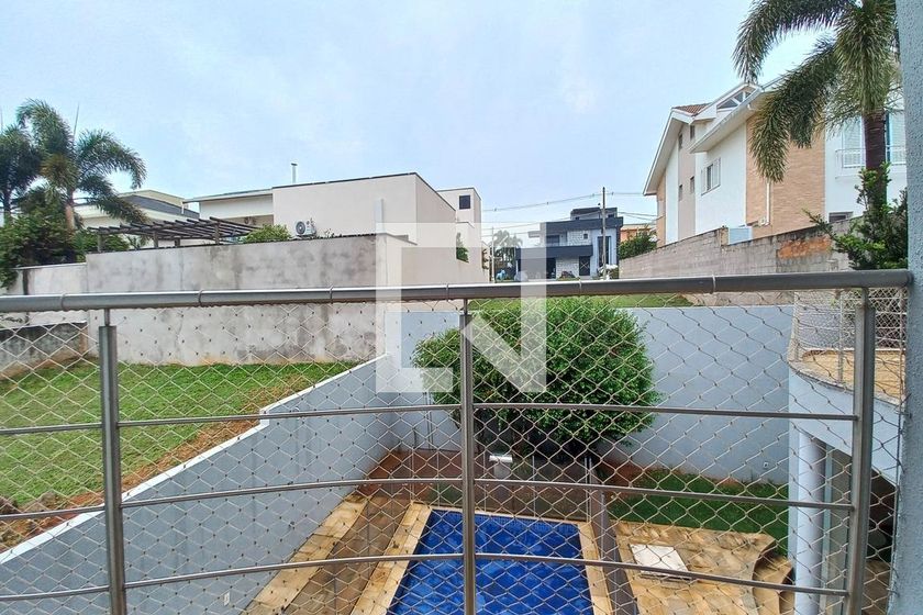 Casa à Venda - Swiss Park, 3 Quartos,  248 m2 em , Campinas - sp | SoloBR
