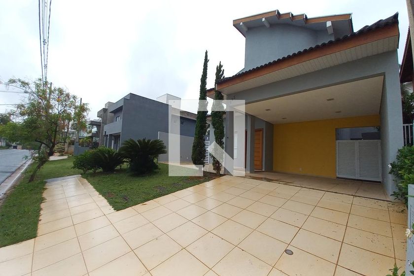 Casa à Venda - Swiss Park, 3 Quartos,  248 m2 em , Campinas - sp | SoloBR