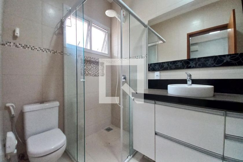 Casa à Venda - Swiss Park, 3 Quartos,  248 m2 em , Campinas - sp | SoloBR