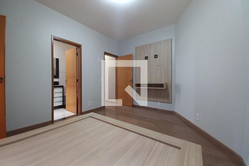 Casa à Venda - Swiss Park, 3 Quartos,  248 m2 em , Campinas - sp | SoloBR