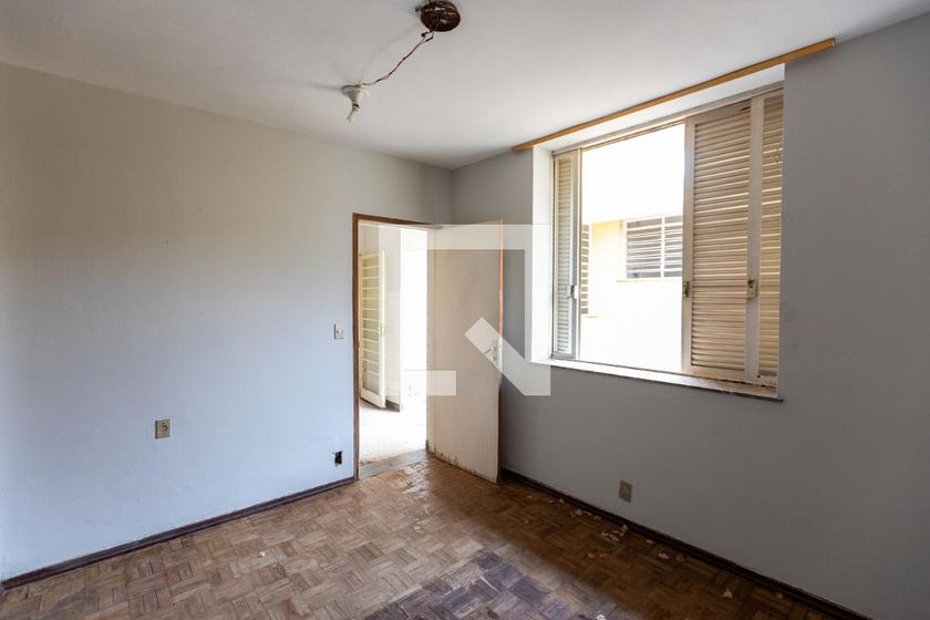 Casa à Venda - Guanabara, 4 Quartos,  254 m2 em , Campinas - sp | SoloBR