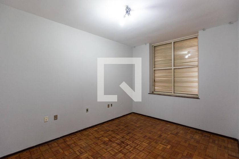 Casa à Venda - Guanabara, 4 Quartos,  254 m2 em , Campinas - sp | SoloBR