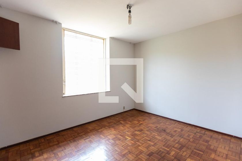 Casa à Venda - Guanabara, 4 Quartos,  254 m2 em , Campinas - sp | SoloBR