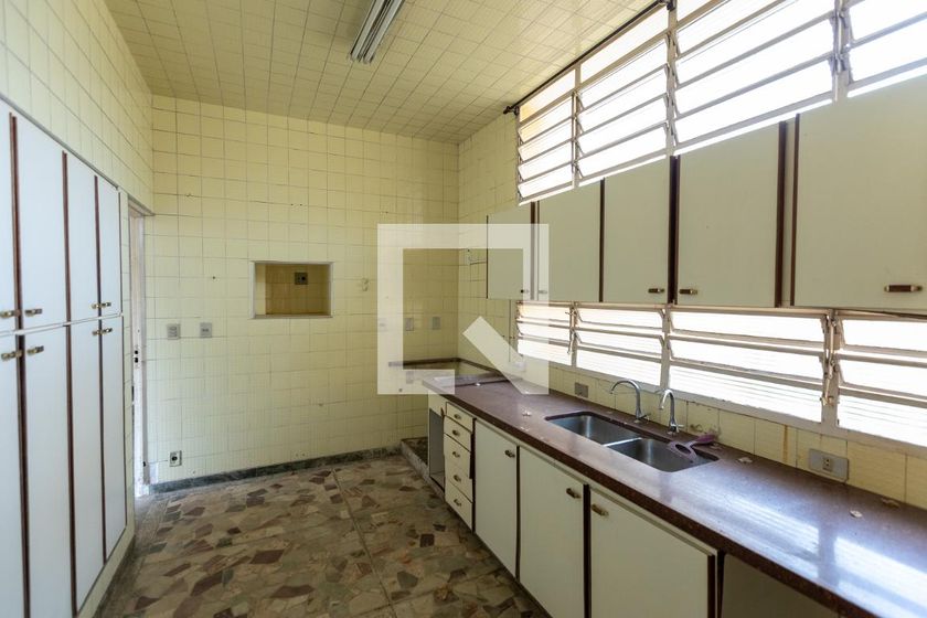 Casa à Venda - Guanabara, 4 Quartos,  254 m2 em , Campinas - sp | SoloBR