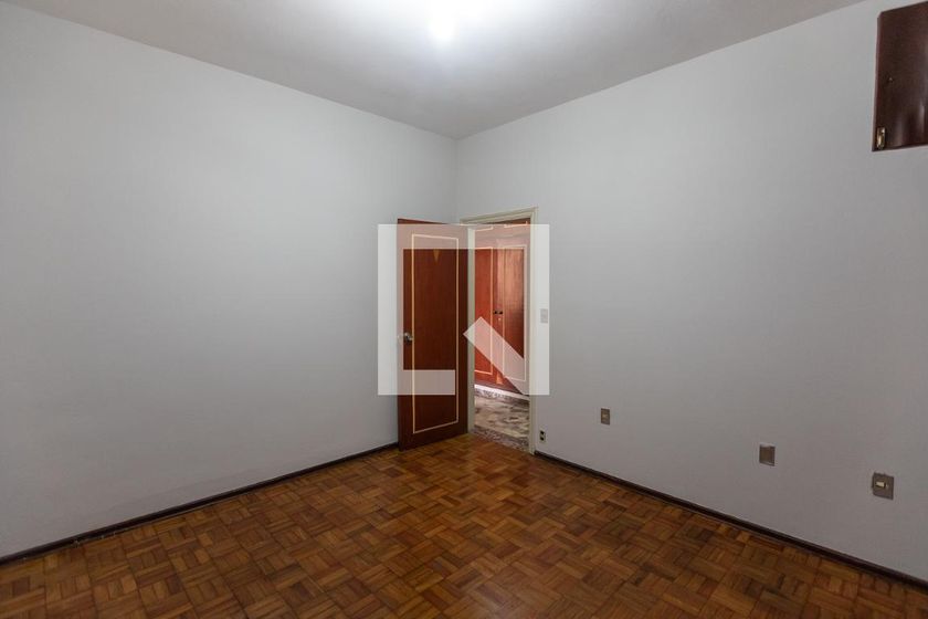 Casa à Venda - Guanabara, 4 Quartos,  254 m2 em , Campinas - sp | SoloBR