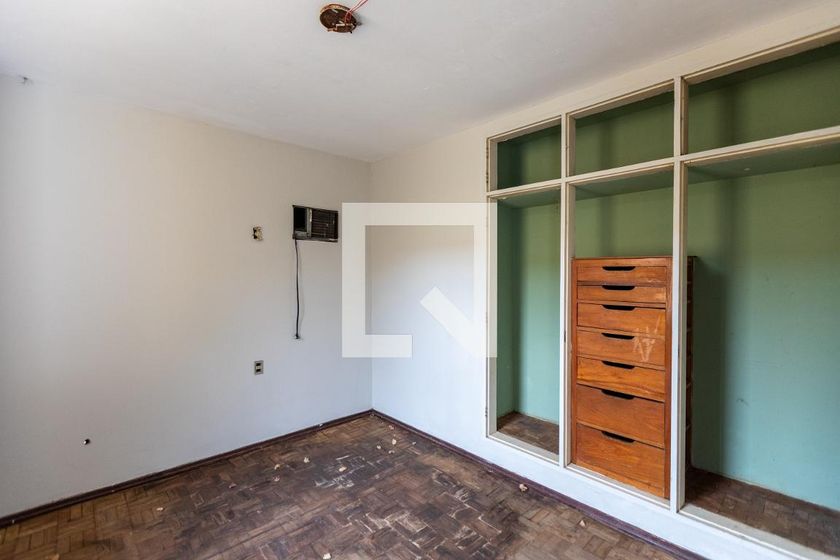 Casa à Venda - Guanabara, 4 Quartos,  254 m2 em , Campinas - sp | SoloBR