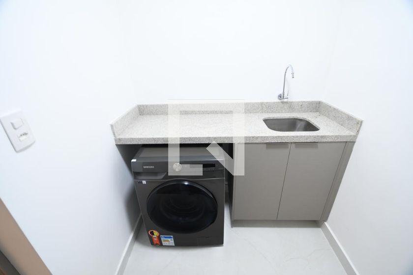 Apartamento à Venda - Nova Campinas, 1 Quarto,  55 m2 em , Campinas - sp | SoloBR
