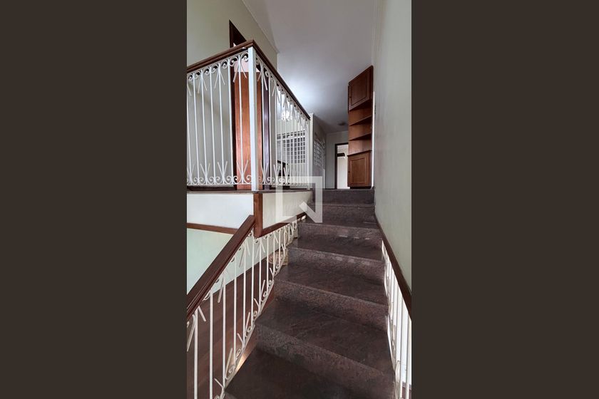 Casa à Venda - Parque Prado, 4 Quartos,  250 m2 em , Campinas - sp | SoloBR