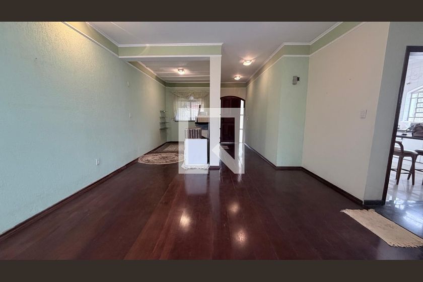 Casa à Venda - Parque Prado, 4 Quartos,  250 m2 em , Campinas - sp | SoloBR