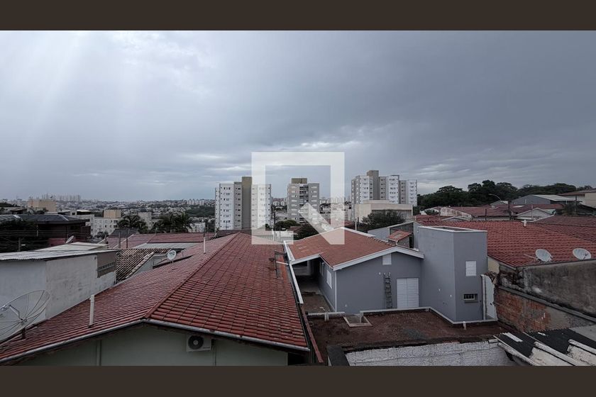 Casa à Venda - Parque Prado, 4 Quartos,  250 m2 em , Campinas - sp | SoloBR