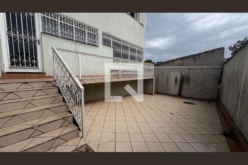Casa à Venda - Parque Prado, 4 Quartos,  250 m2 em , Campinas - sp | SoloBR