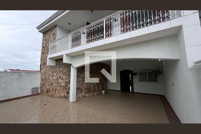 Casa à Venda - Parque Prado, 4 Quartos,  250 m2 em , Campinas - sp | SoloBR