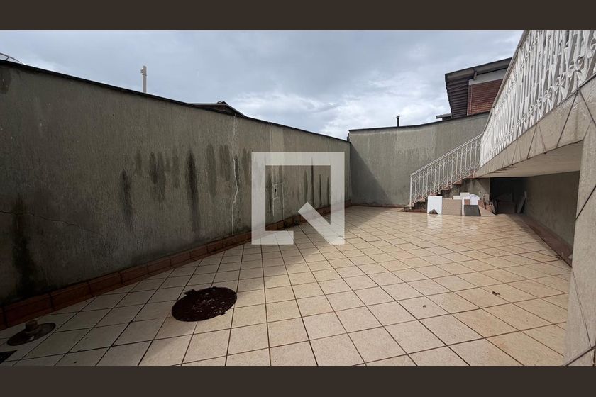 Casa à Venda - Parque Prado, 4 Quartos,  250 m2 em , Campinas - sp | SoloBR