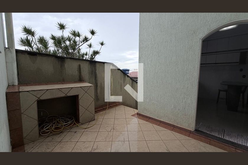 Casa à Venda - Parque Prado, 4 Quartos,  250 m2 em , Campinas - sp | SoloBR