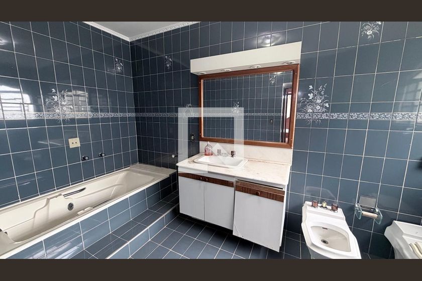 Casa à Venda - Parque Prado, 4 Quartos,  250 m2 em , Campinas - sp | SoloBR