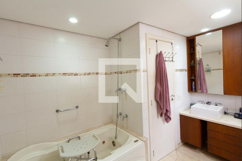 Apartamento, 4 quartos, 226 m² - Foto 36