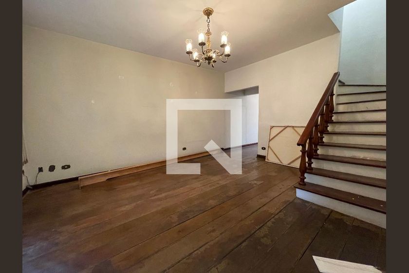 Casa, 5 quartos, 200 m² - Foto 1